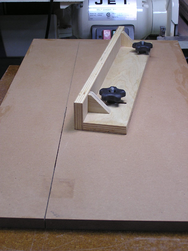 Bl Working: Guitar dovetail jig plans